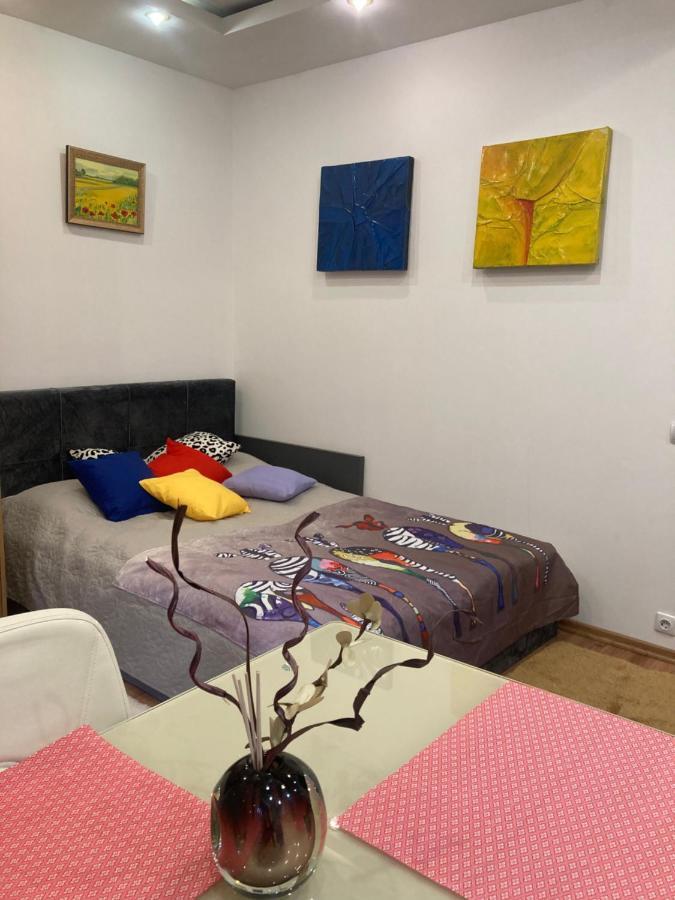 Park Apartment Centre Of Riga Luaran gambar